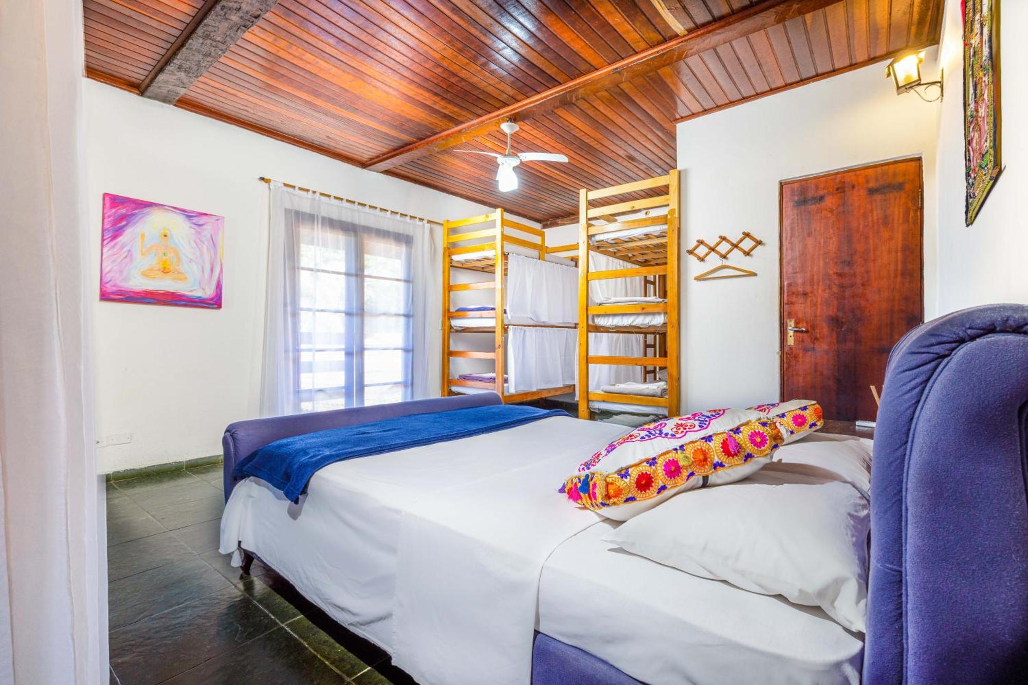 Drifter Hostel Барра-ду-Саи Экстерьер фото